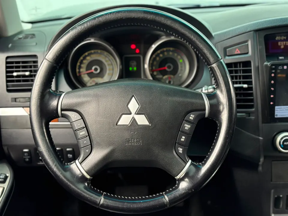 Mitsubishi Pajero Full 2008 — foto 10