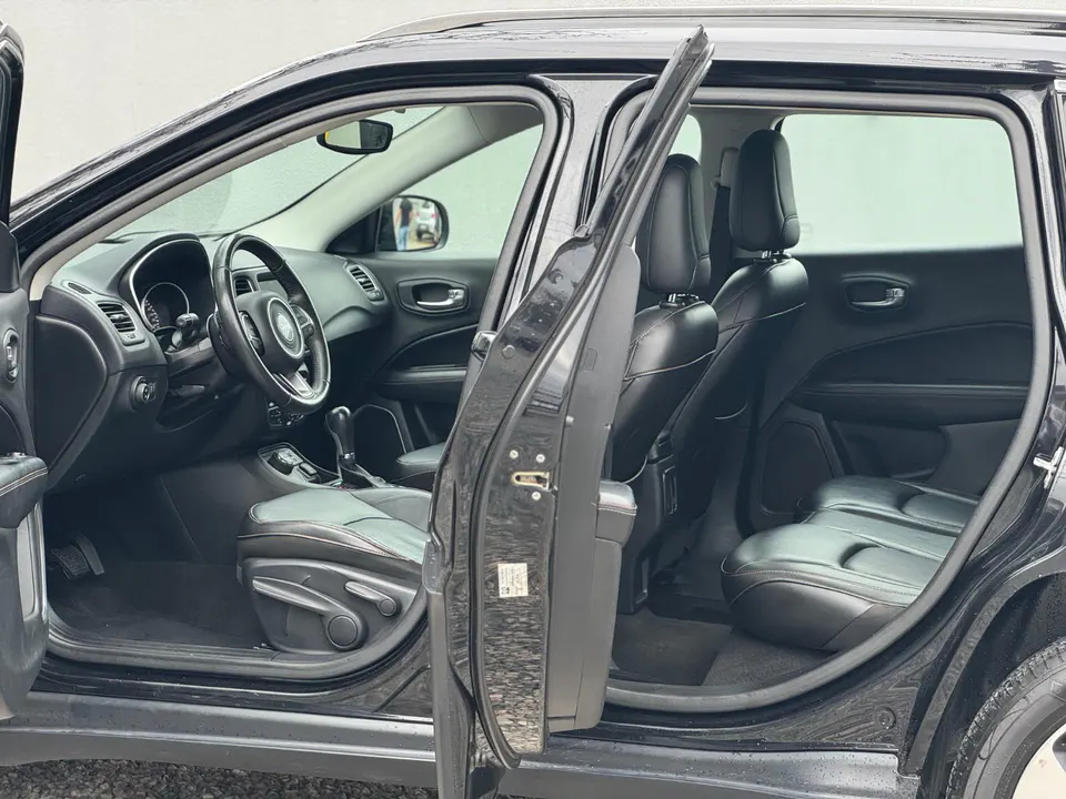 Jeep Compass 2018 — foto 7