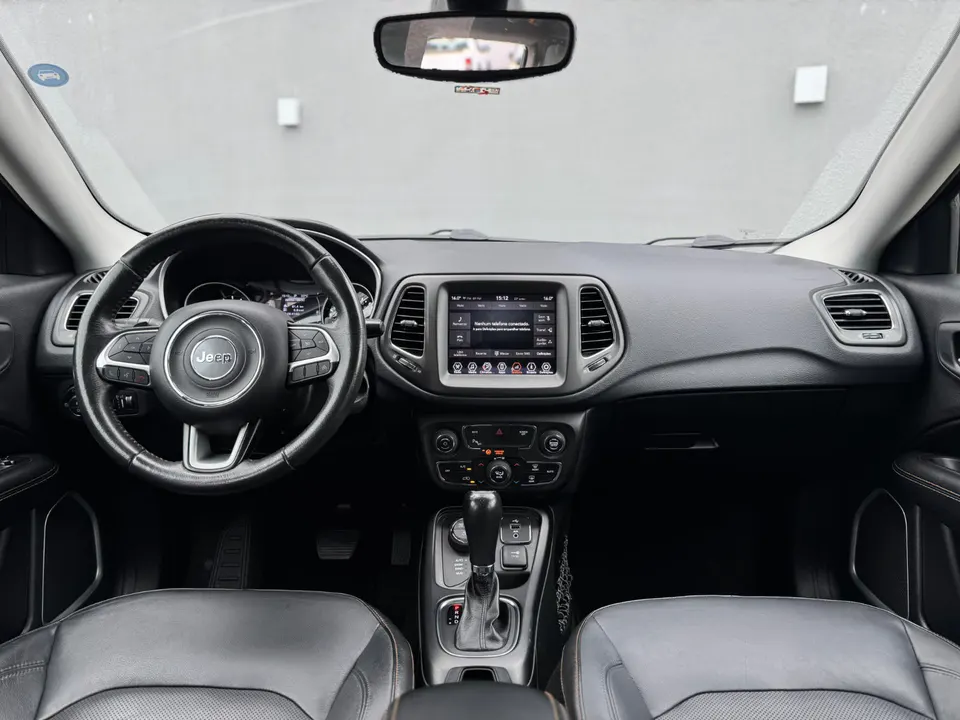 Jeep Compass 2018 — foto 10