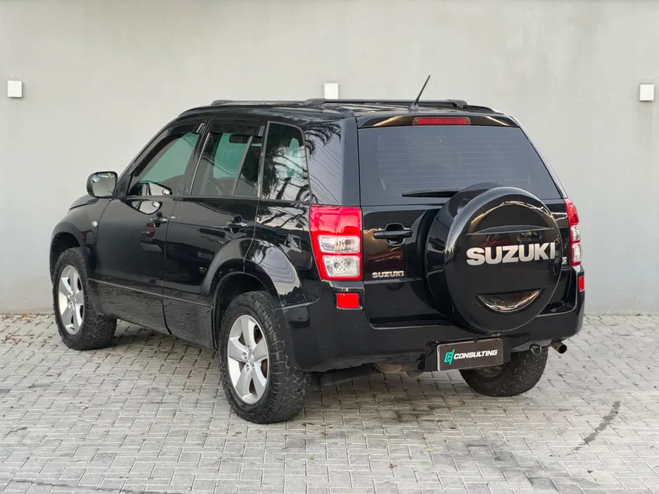 Suzuki Grand Vitara 2010 — foto 4