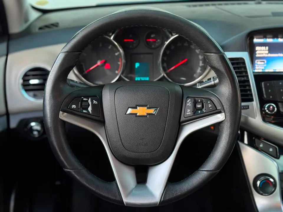 Chevrolet Cruze 2014 — foto 14