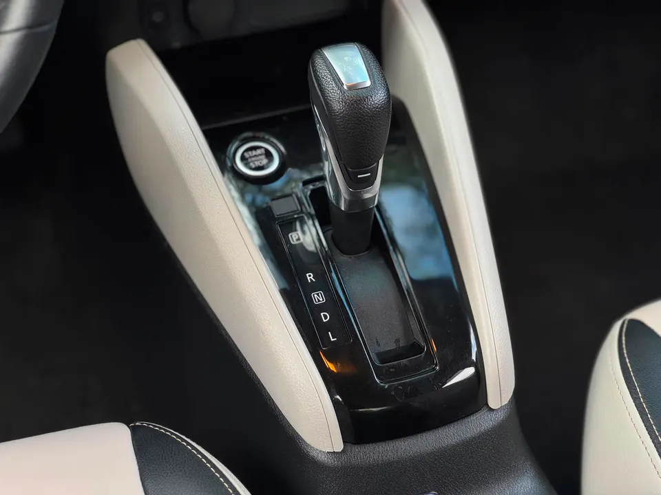 Nissan Versa 2025 — foto 16