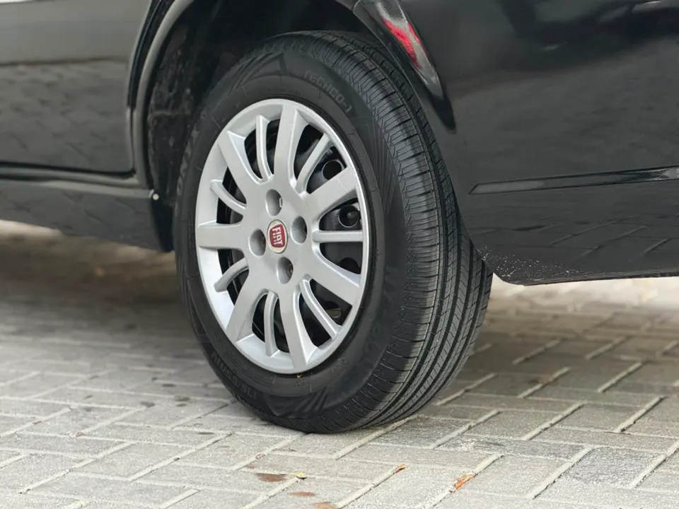 Fiat Siena 2012 — foto 6