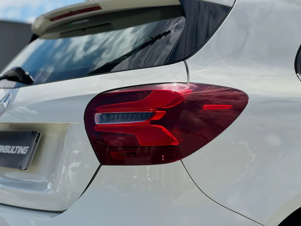 Mercedes-Benz Classe A 2018 — foto 9