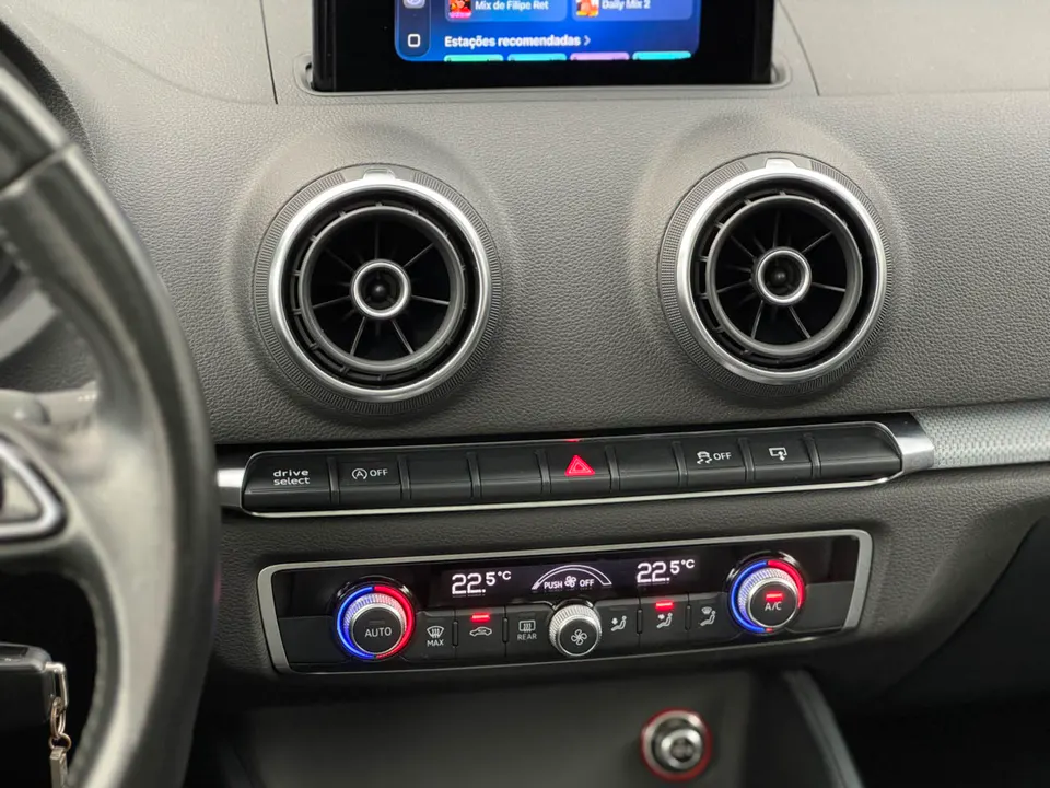 Audi A3 2016 — foto 12