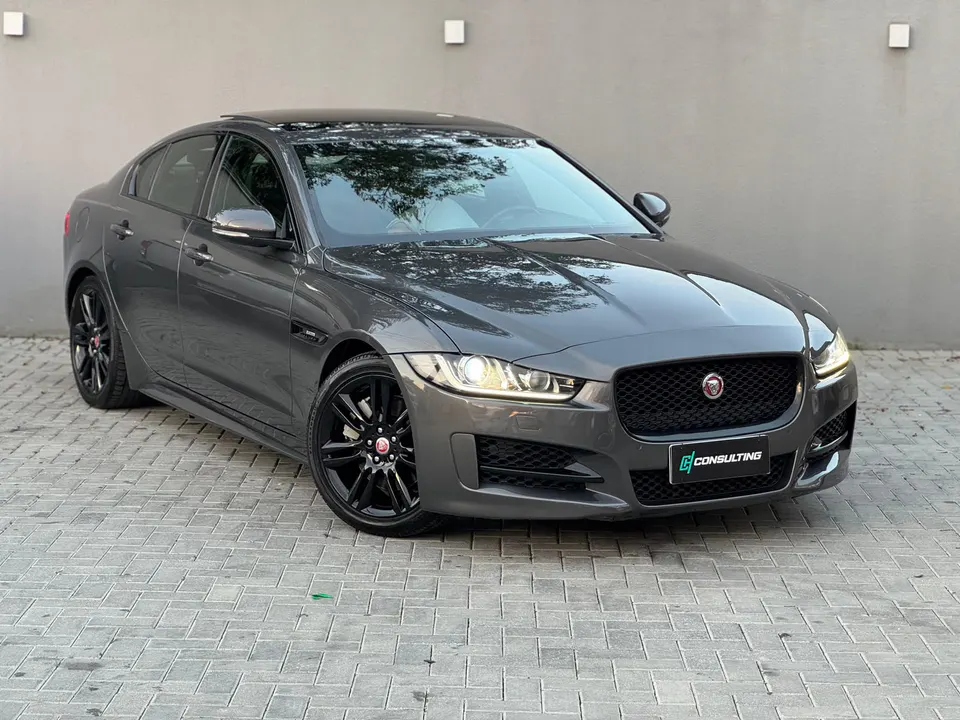 Jaguar XE 2017 — foto 3