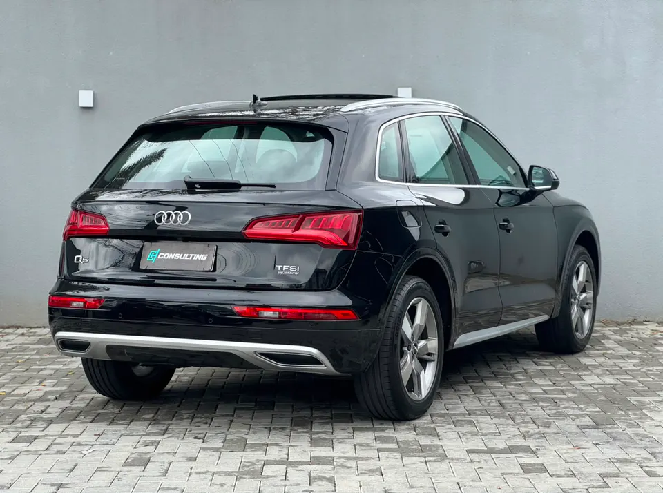 Audi Q5 2018 — foto 6