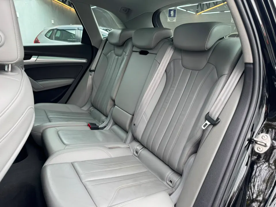 Audi Q5 2018 — foto 13