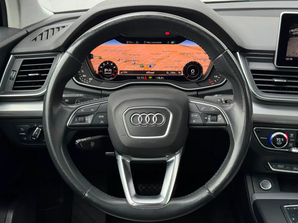 Audi Q5 2018 — foto 16