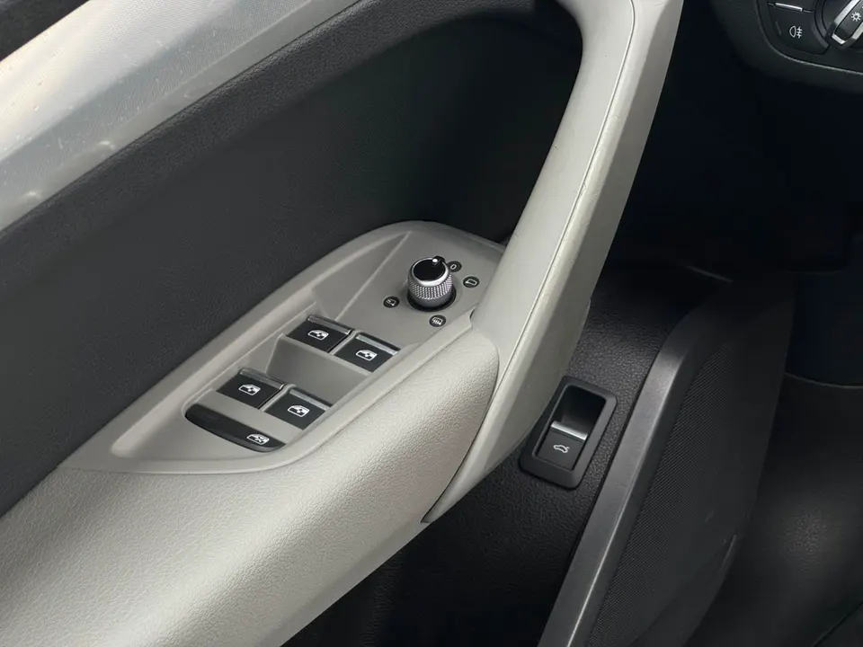 Audi Q5 2018 — foto 15